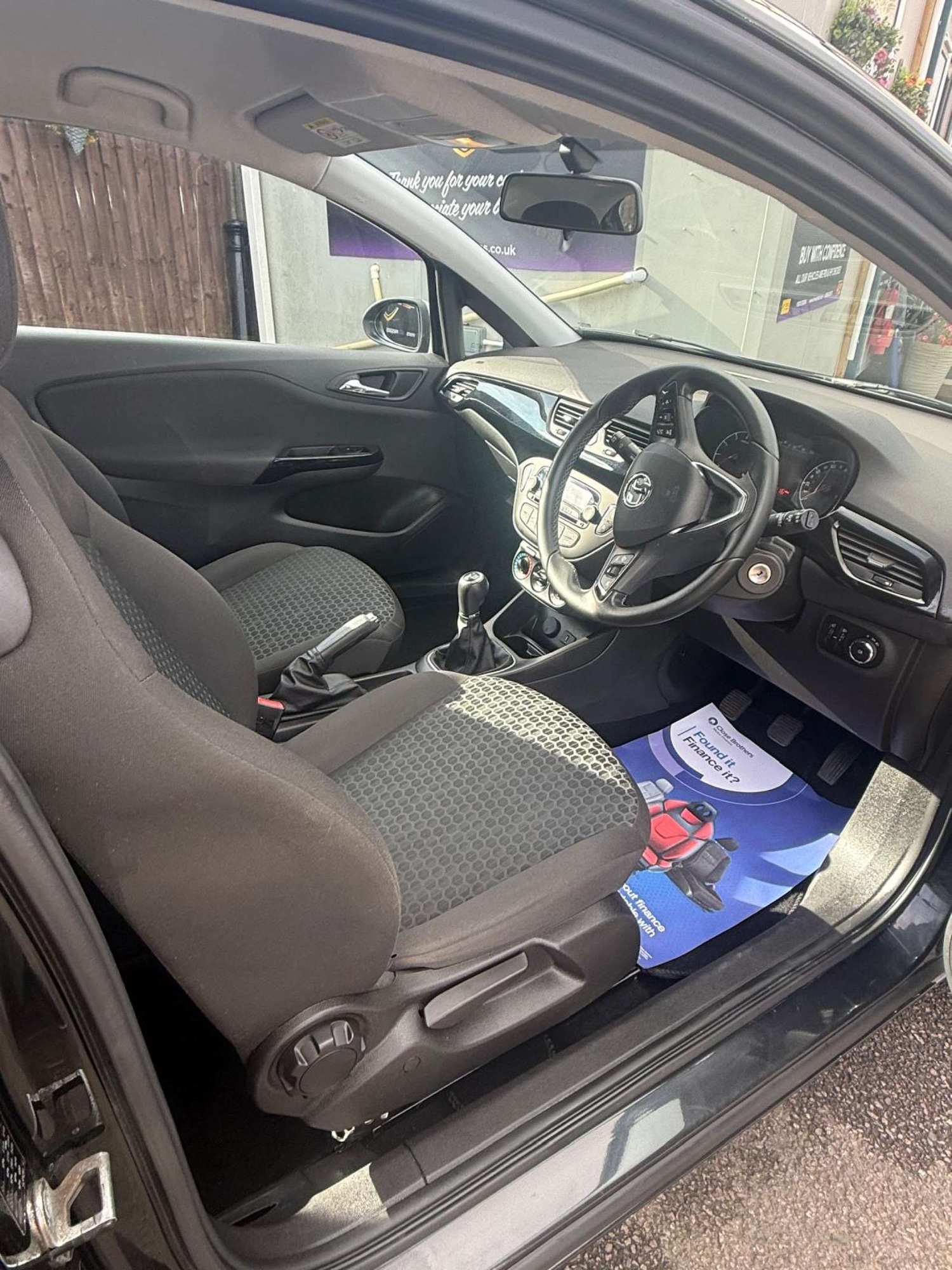 Used Vauxhall Corsa 2016 for sale - 77974127: Photo 8