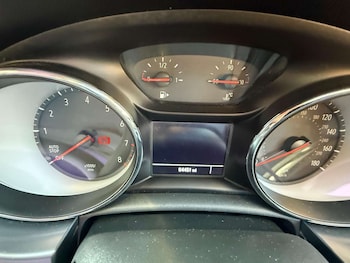 Used Vauxhall Astra 2019 for sale - 76009026: Photo 4