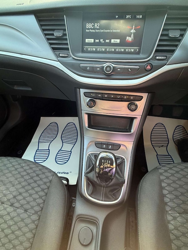 Used Vauxhall Astra 2019 for sale - 76009026: Photo 5
