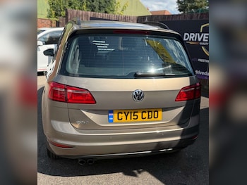Used Volkswagen Golf SV 2015 for sale - 75594557: Photo