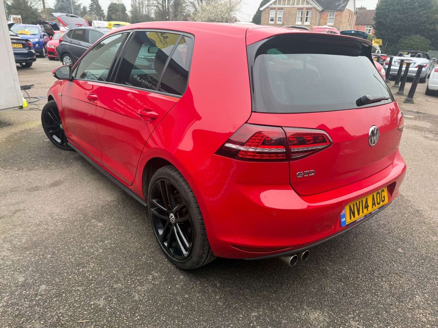 Used Volkswagen Golf 2014 for sale - 77778111: Photo 2