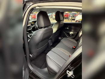 Used Peugeot 208 2020 for sale - 76519227: Photo