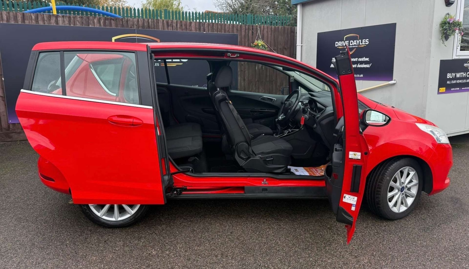 Used Ford B-MAX 2017 for sale - 76547299: Photo 2