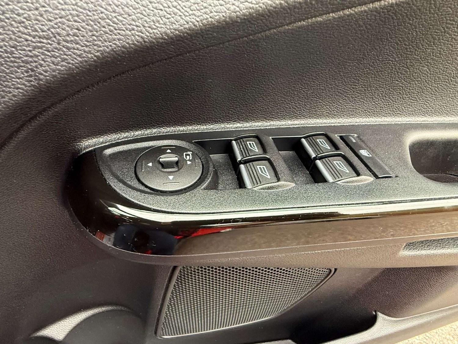 Used Ford B-MAX 2017 for sale - 76547299: Photo 25