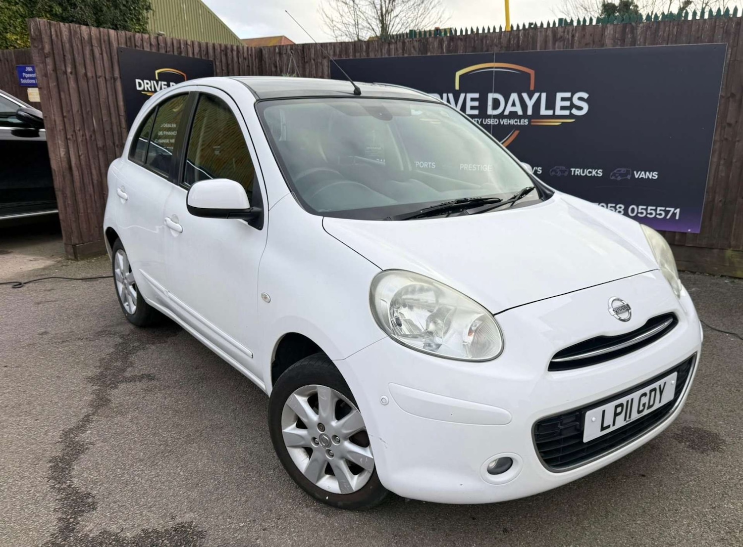 Used Nissan Micra 2011 for sale - 77383450: Photo 7