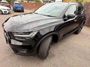 Used Volvo XC40 2019 for sale - 79817588: Photo