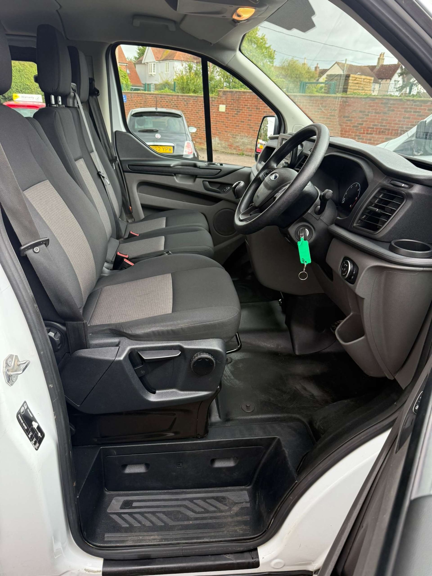 Used Ford Transit Custom 2022 for sale - 76601320: Photo 3