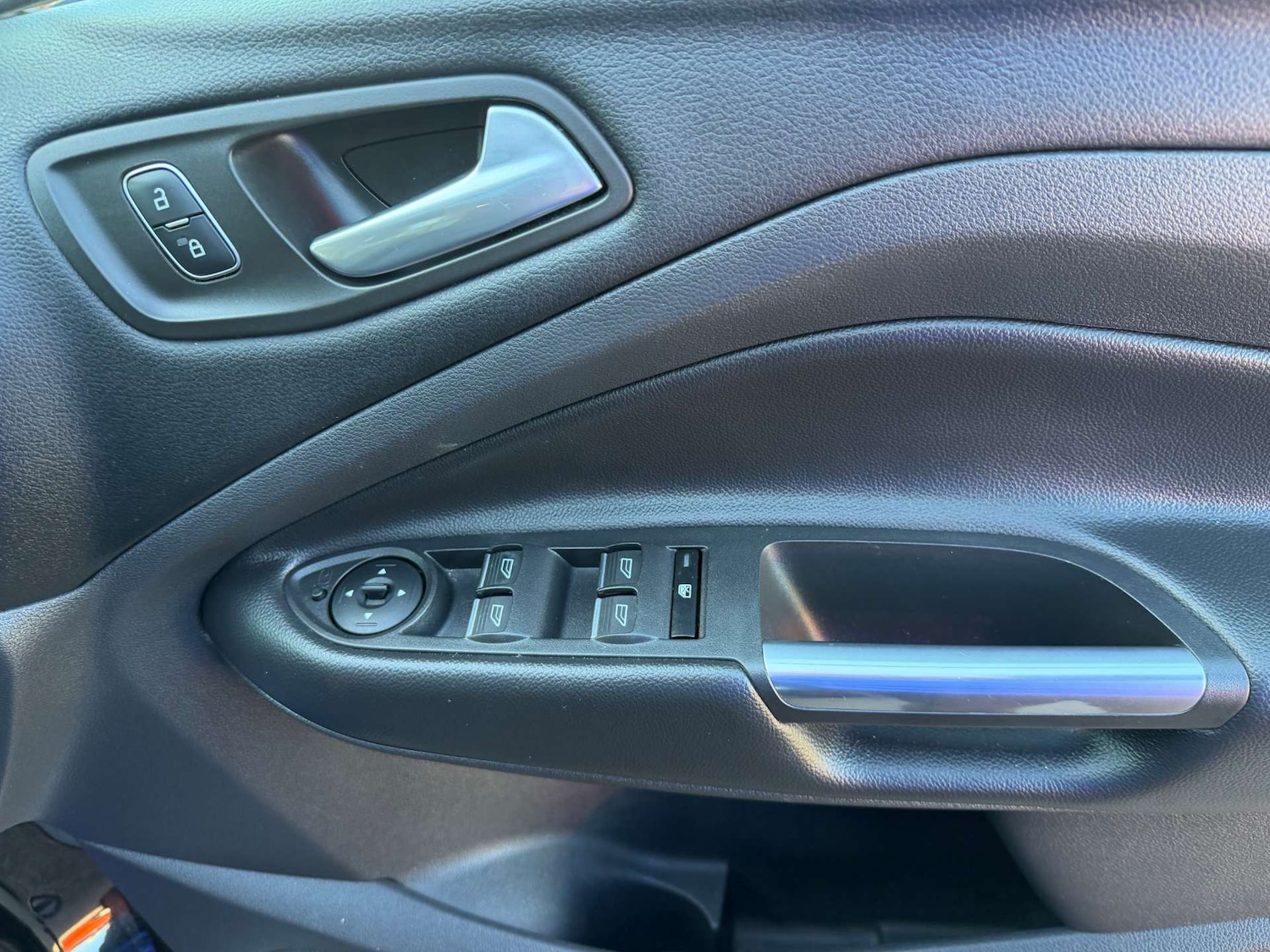 Used Ford Kuga 2018 for sale - 77975414: Photo 23