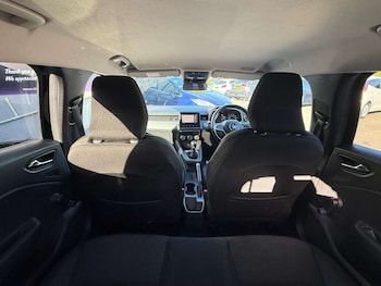 Used Renault Clio 2020 for sale - 78297136: Photo