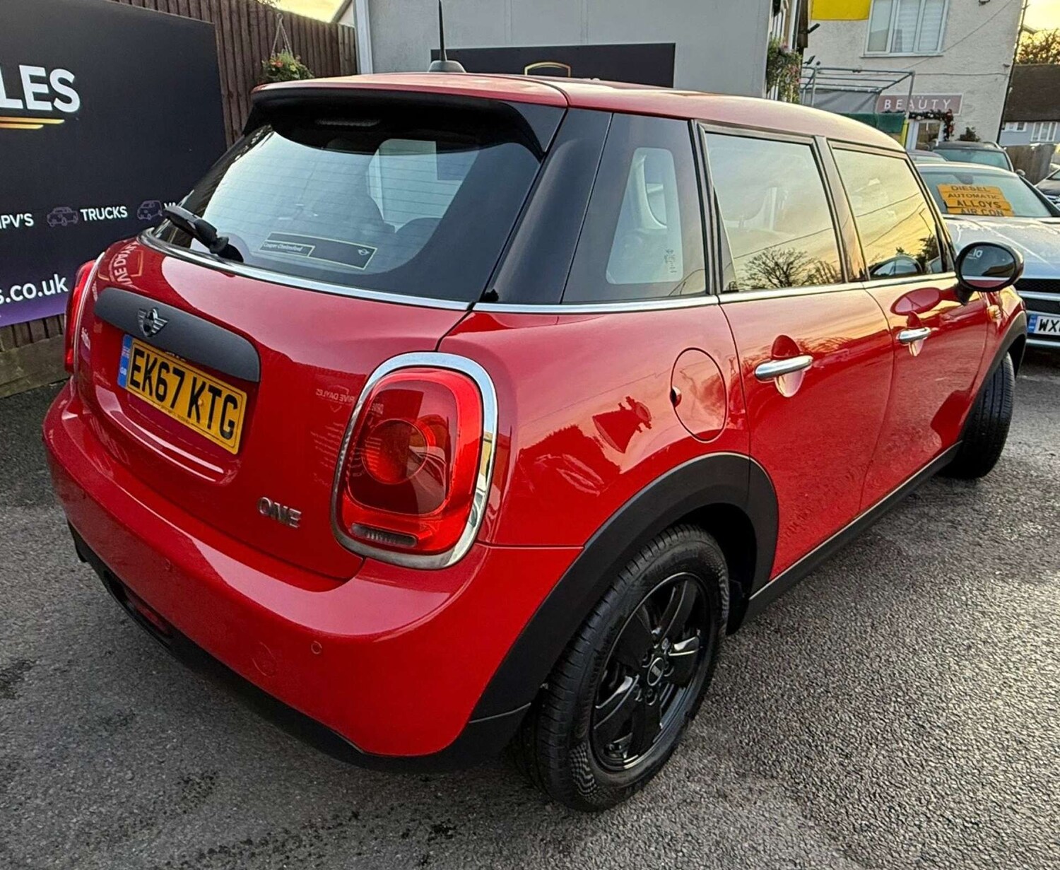 Used MINI Hatch 2017 for sale - 76934870: Photo 18