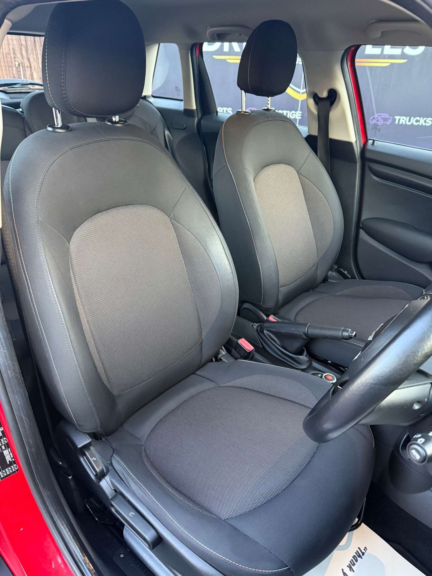 Used MINI Hatch 2017 for sale - 76934870: Photo 27