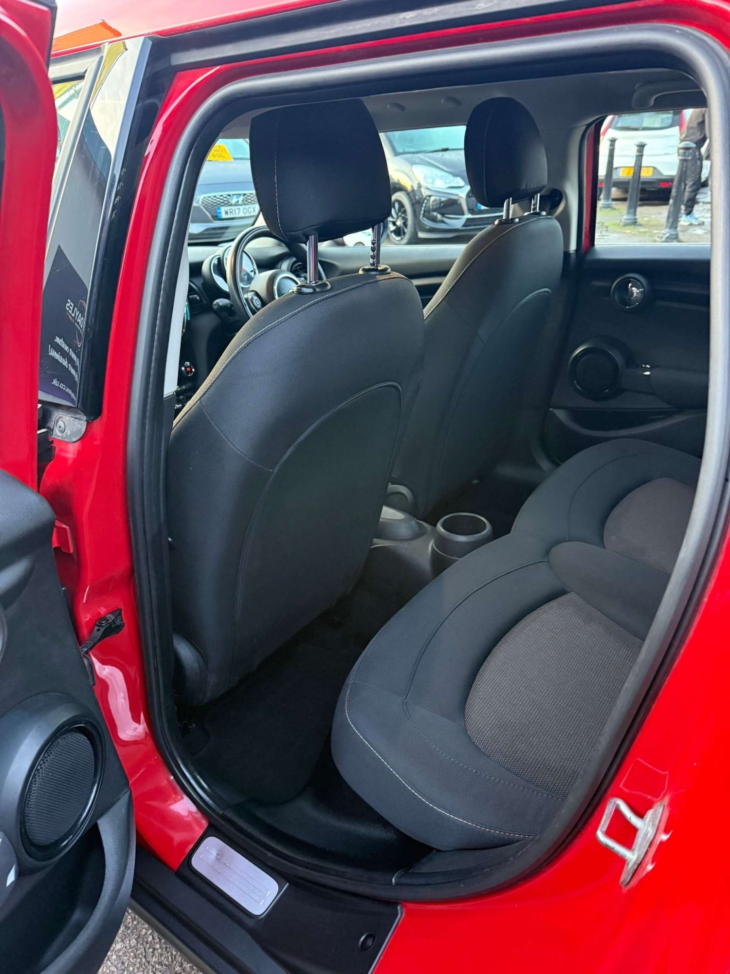 Used MINI Hatch 2017 for sale - 76934870: Photo 9