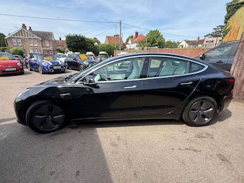 Used Tesla Model 3 2019 for sale - 78757187: Photo
