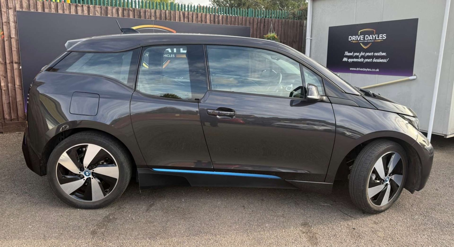 Used BMW i3 2014 for sale - 76194671: Photo 14