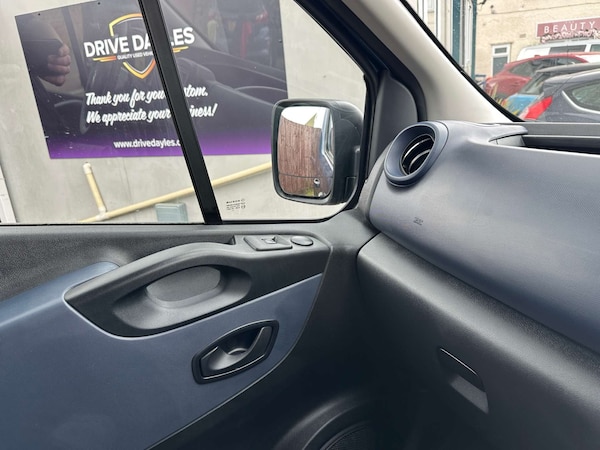 Used Vauxhall Vivaro 2019 for sale - 75179487: Photo 41