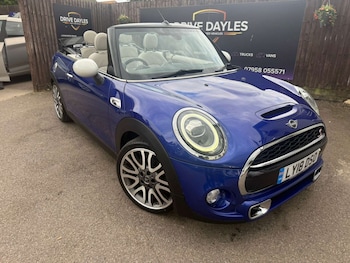 Used MINI Convertible 2018 for sale - 78821091: Photo