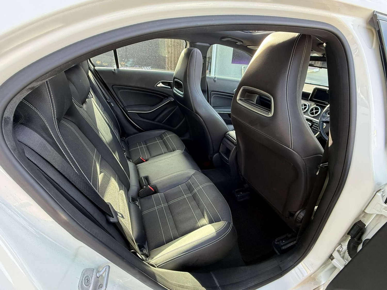 Used Mercedes-Benz A-Class 2014 for sale - 76379079: Photo 11