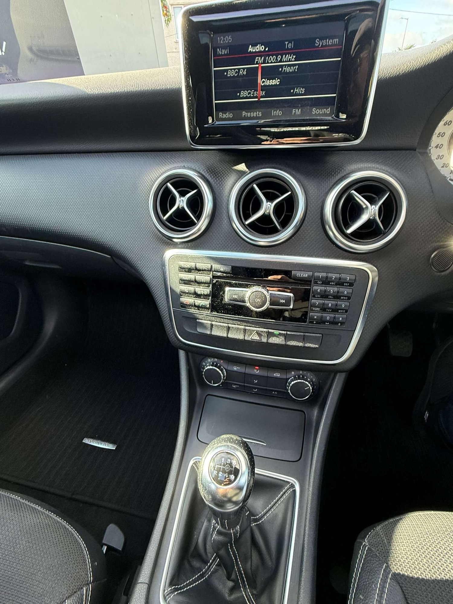 Used Mercedes-Benz A-Class 2014 for sale - 76379079: Photo 19