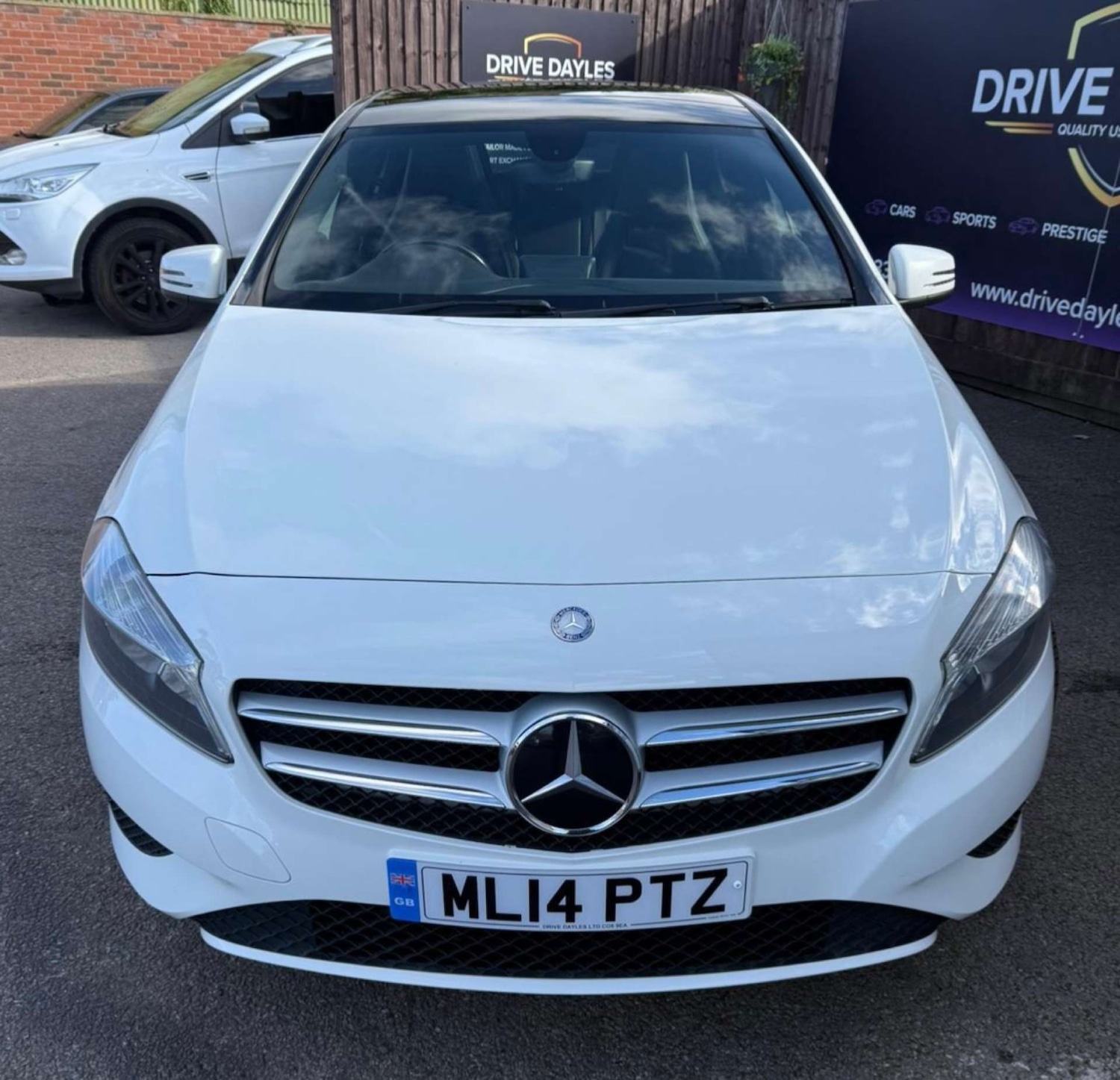 Used Mercedes-Benz A-Class 2014 for sale - 76379079: Photo 2