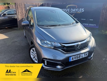 Used Honda Jazz 2018 for sale - 77762303: Photo