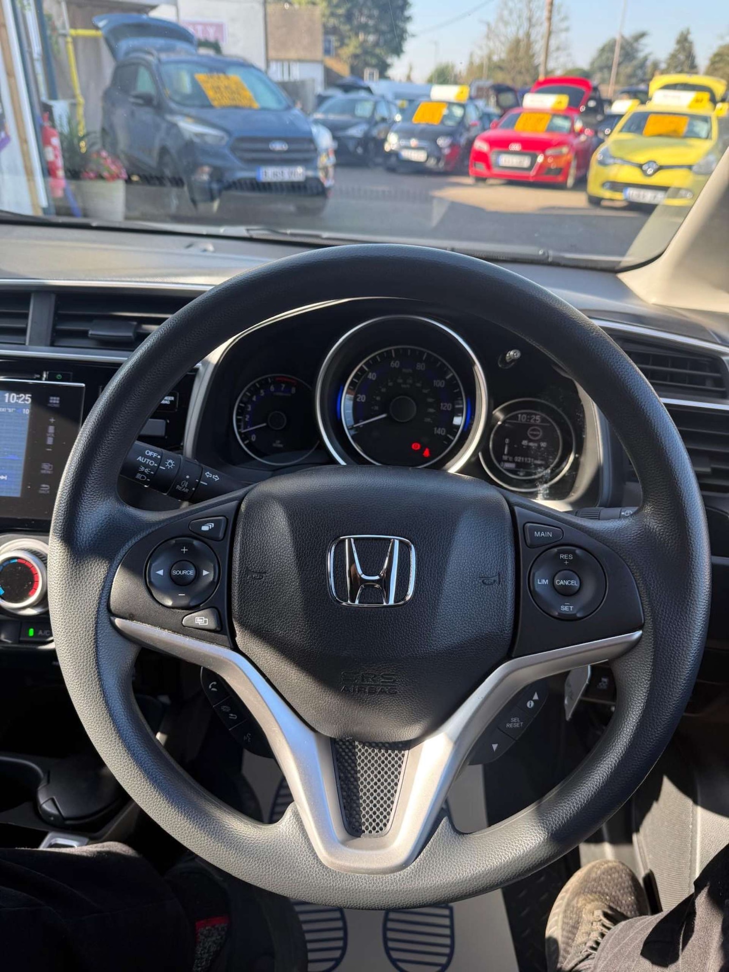 Used Honda Jazz 2018 for sale - 77762303: Photo 27