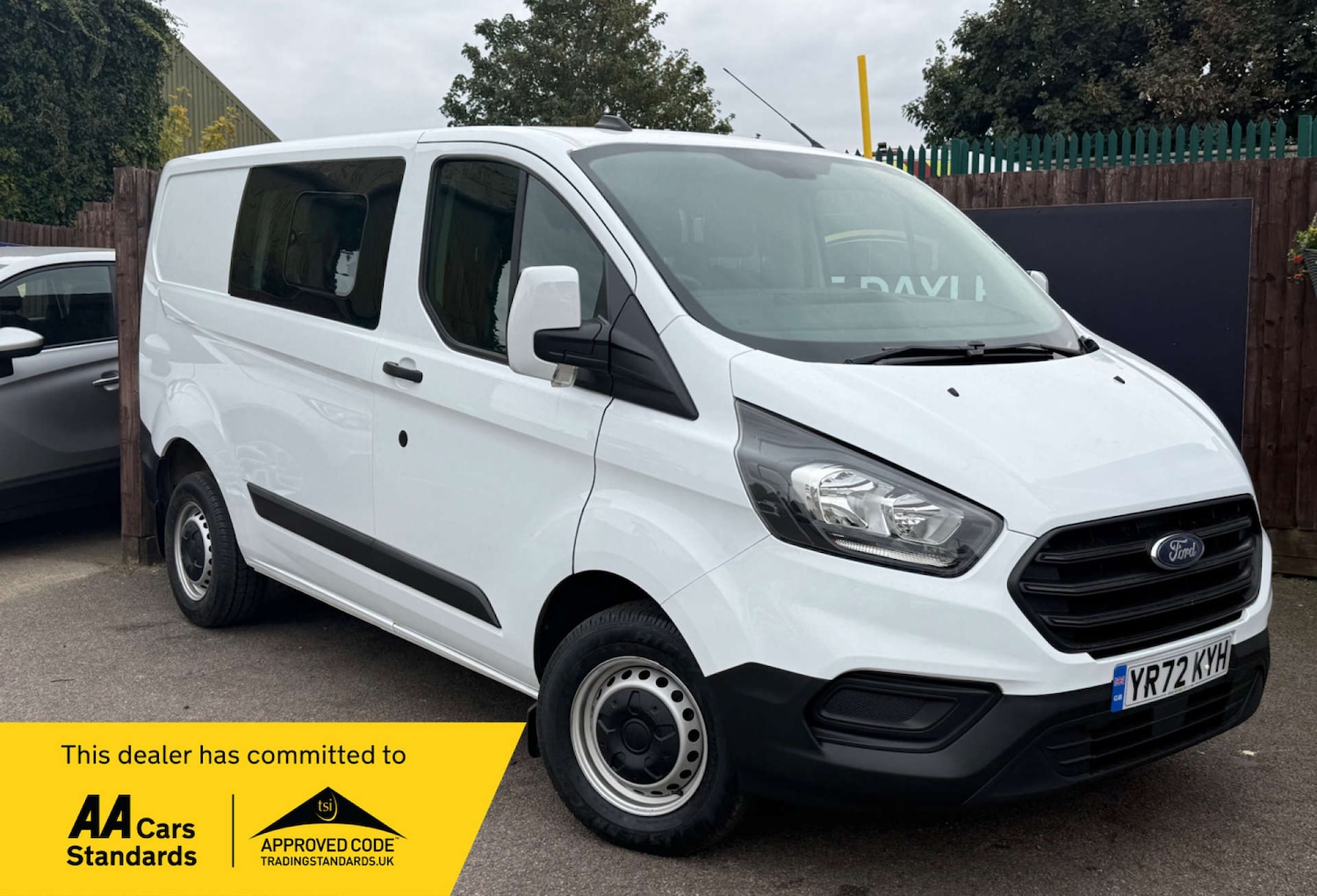 Used Ford Transit Custom 2022 for sale - 76352615: Photo 1