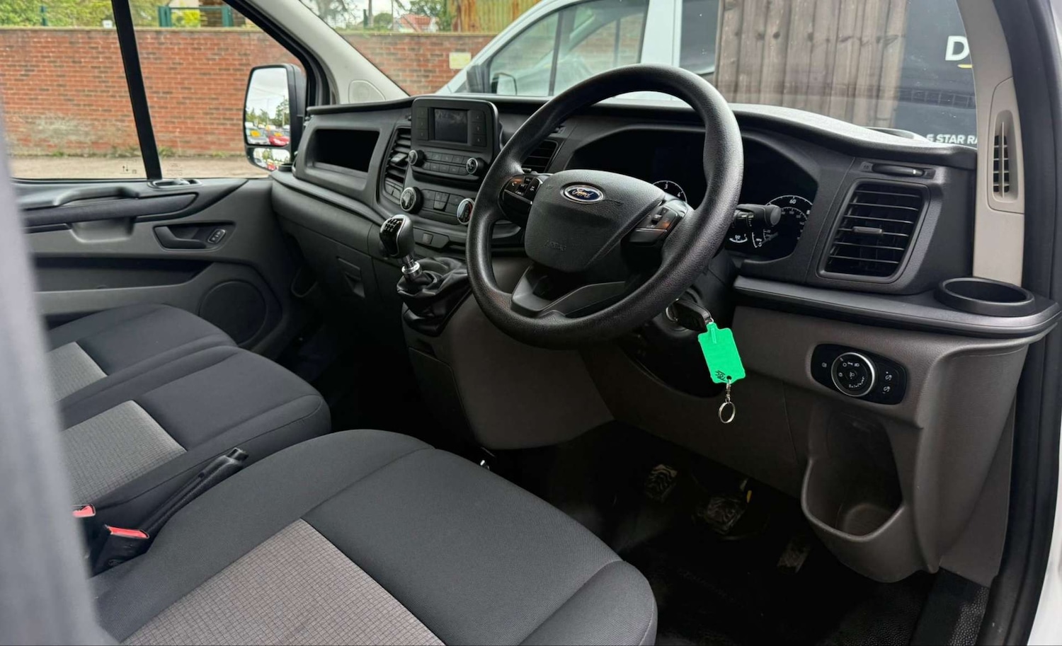 Used Ford Transit Custom 2022 for sale - 76352615: Photo 14