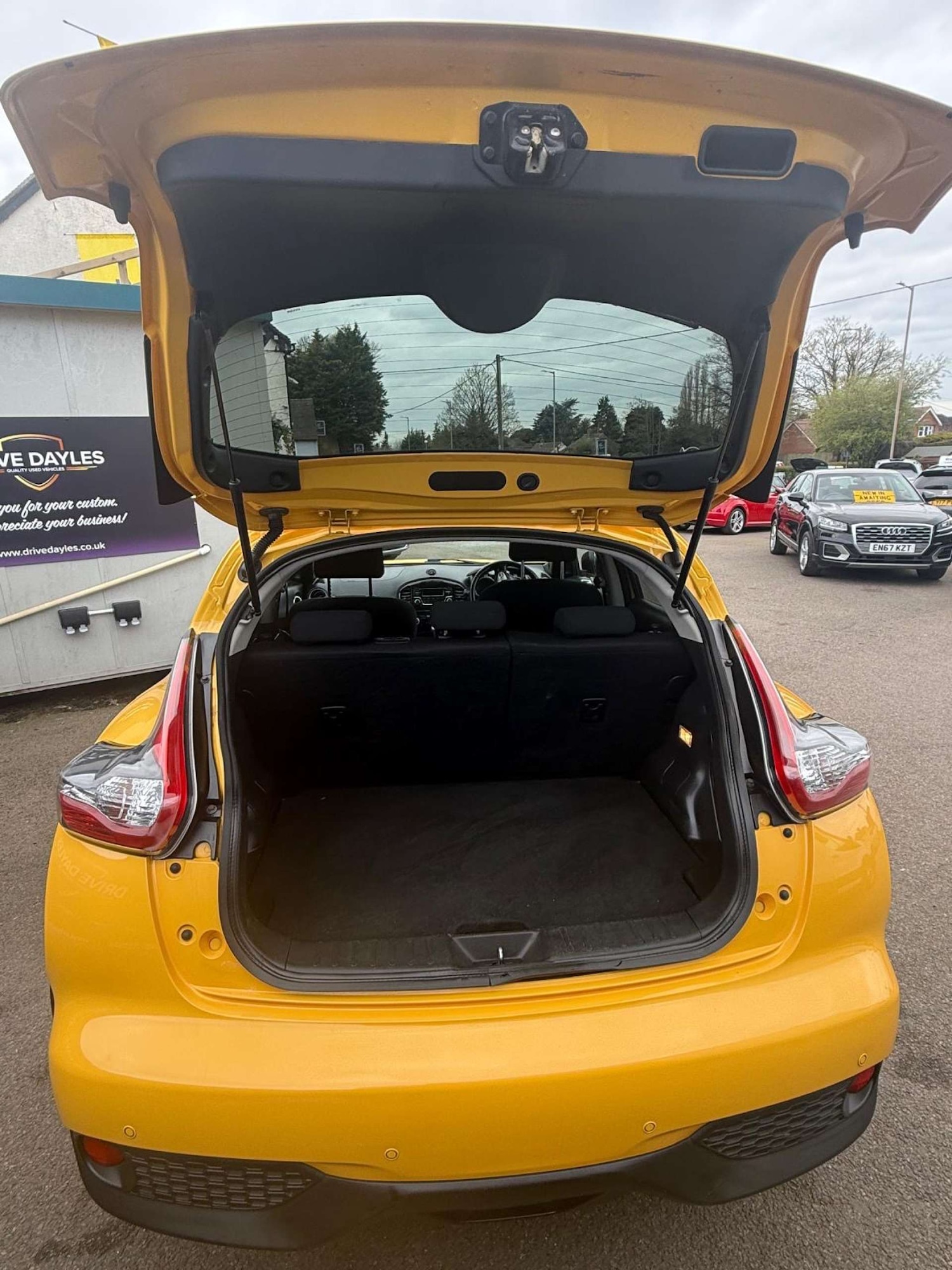 Used Nissan Juke 2017 for sale - 78097412: Photo 5