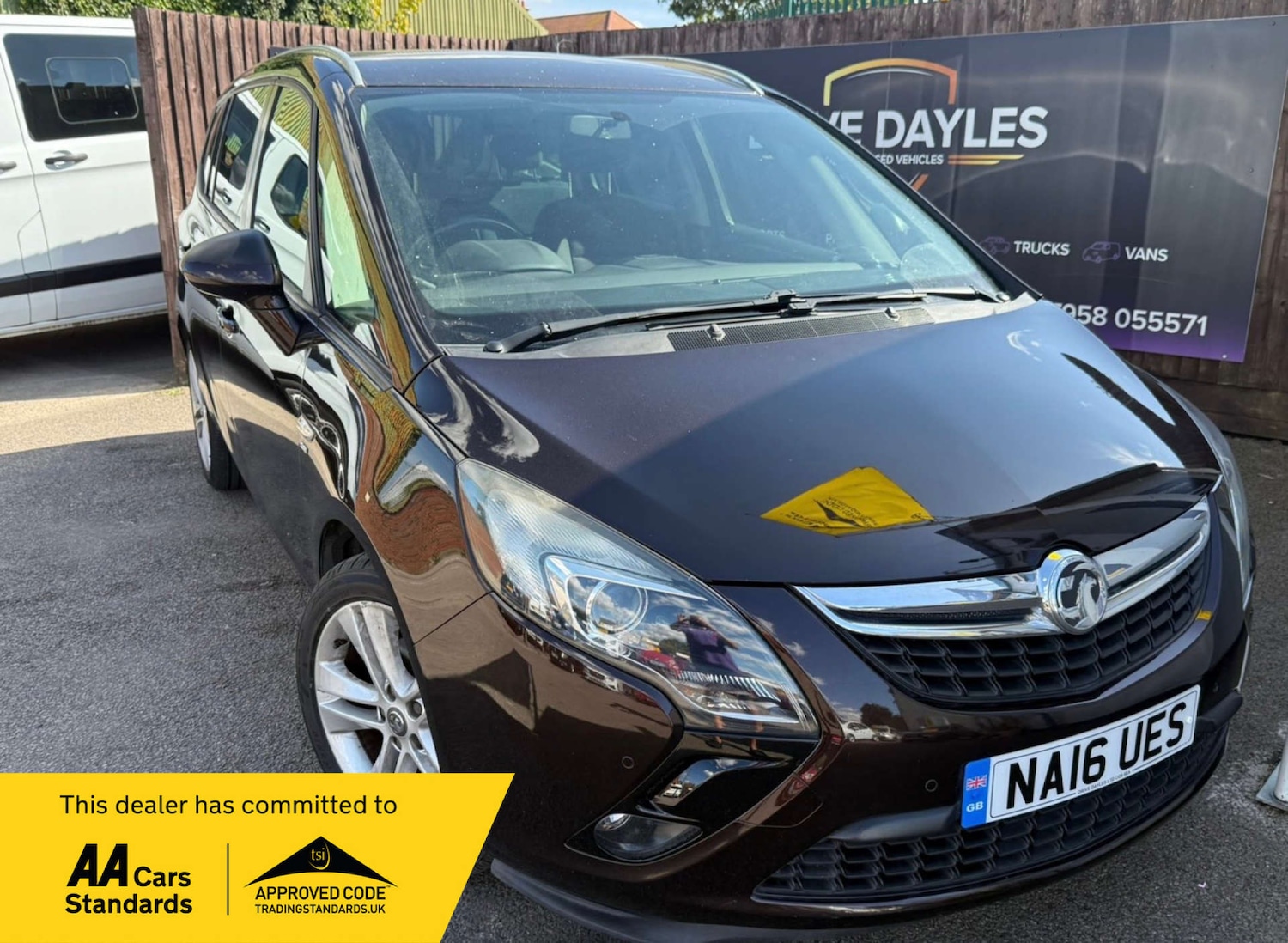 Used Vauxhall Zafira 2016 for sale - 76601335: Photo 1
