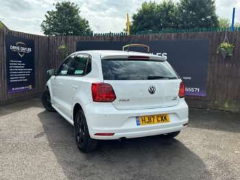 Used Volkswagen Polo 2017 for sale - 74961444: Photo