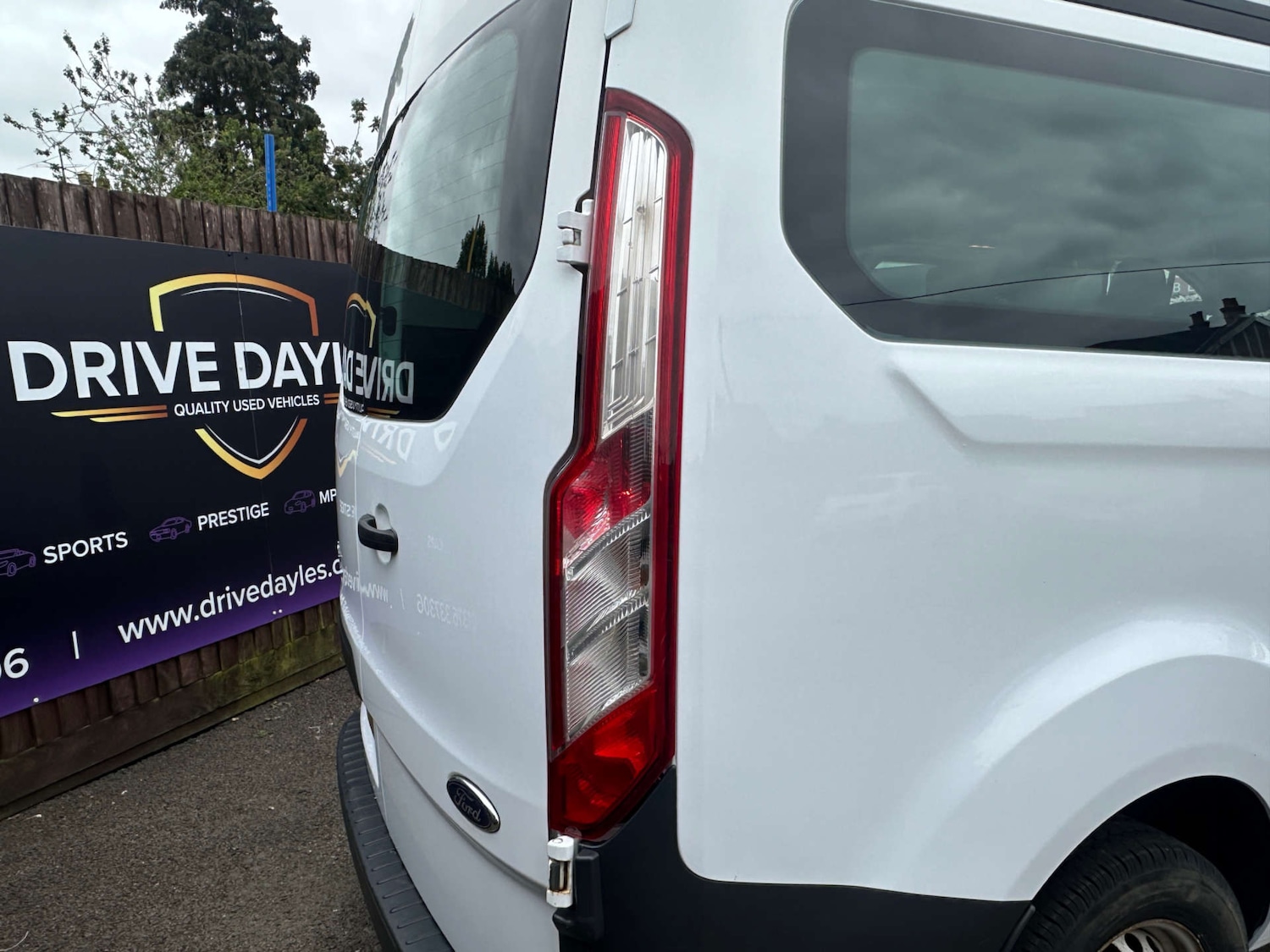 Used Ford Transit Custom 2017 for sale - 77077428: Photo 18