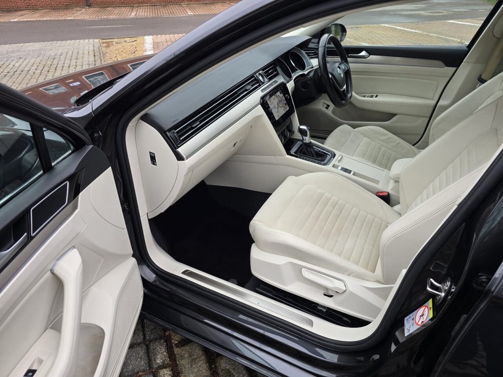 Used Volkswagen Passat 2017 for sale - 77795016: Photo 20