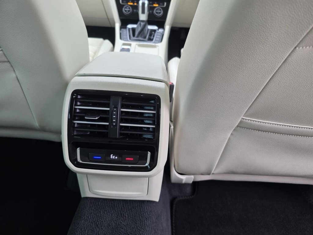 Used Volkswagen Passat 2017 for sale - 77795016: Photo 22