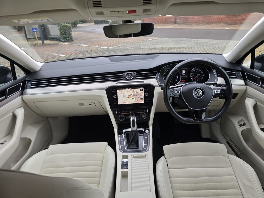 Used Volkswagen Passat 2017 for sale - 77795016: Photo 25