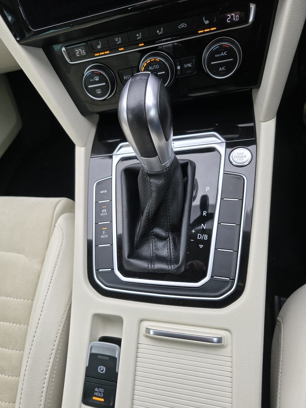 Used Volkswagen Passat 2017 for sale - 77795016: Photo 37