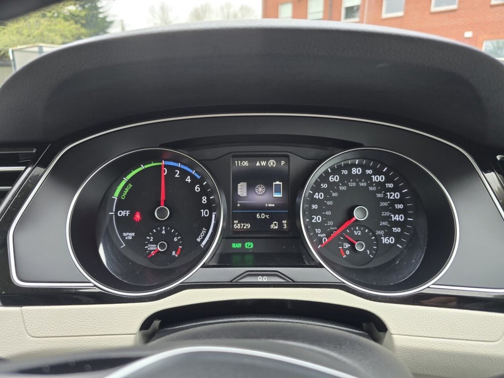 Used Volkswagen Passat 2017 for sale - 77795016: Photo 39