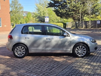Used Volkswagen Golf 2009 for sale - 78919199: Photo