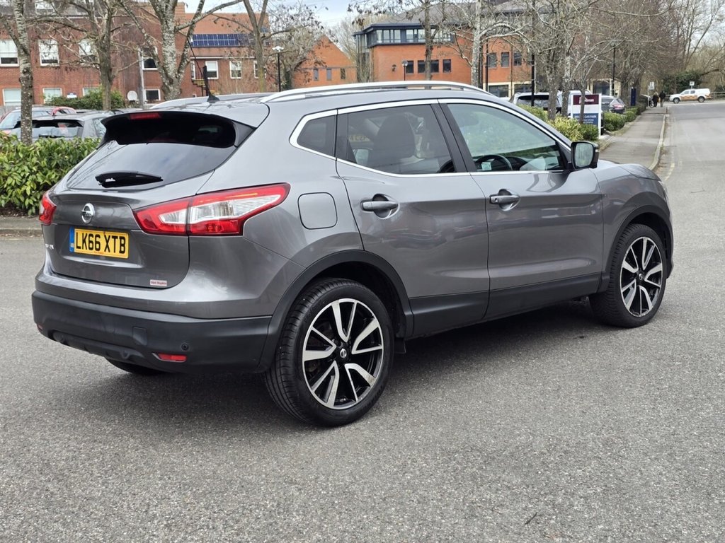Used Nissan Qashqai 2016 for sale - 78082394: Photo 10