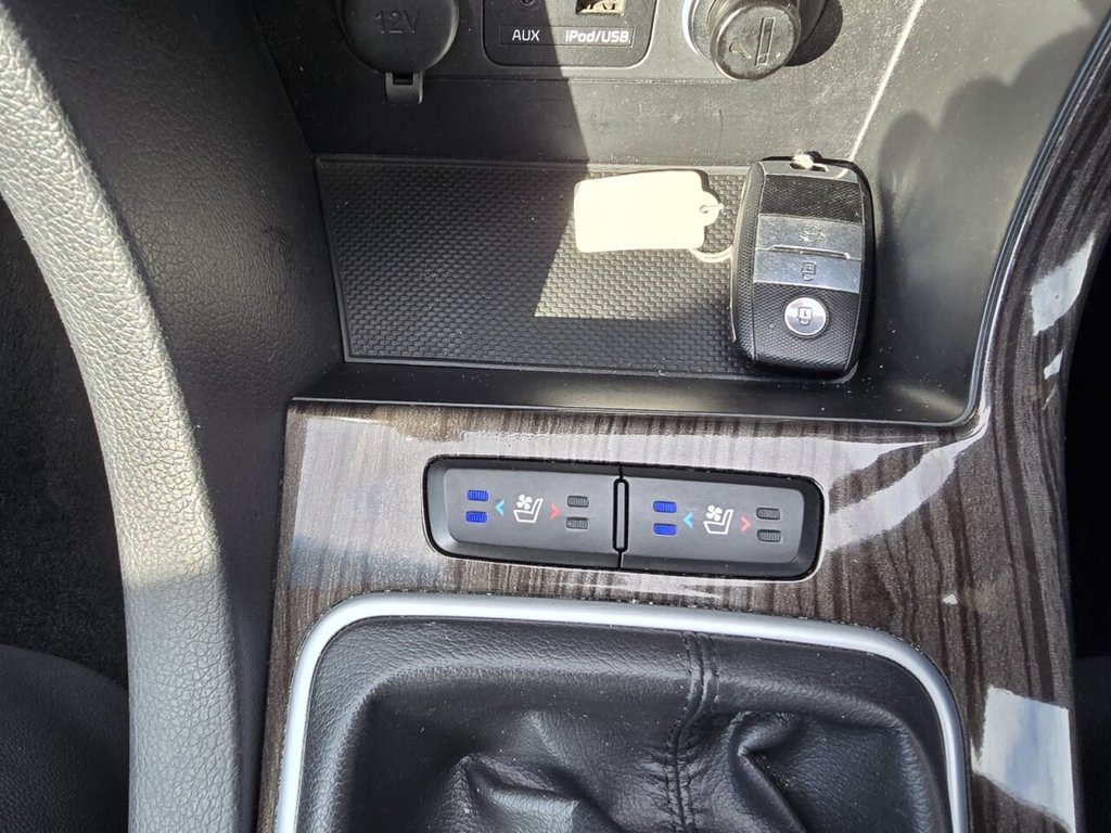 Used Kia Optima 2014 for sale - 76670527: Photo 32