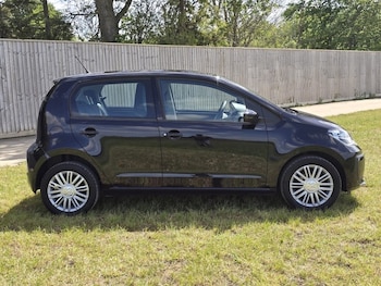 Used Volkswagen up! 2019 for sale - 78677806: Photo