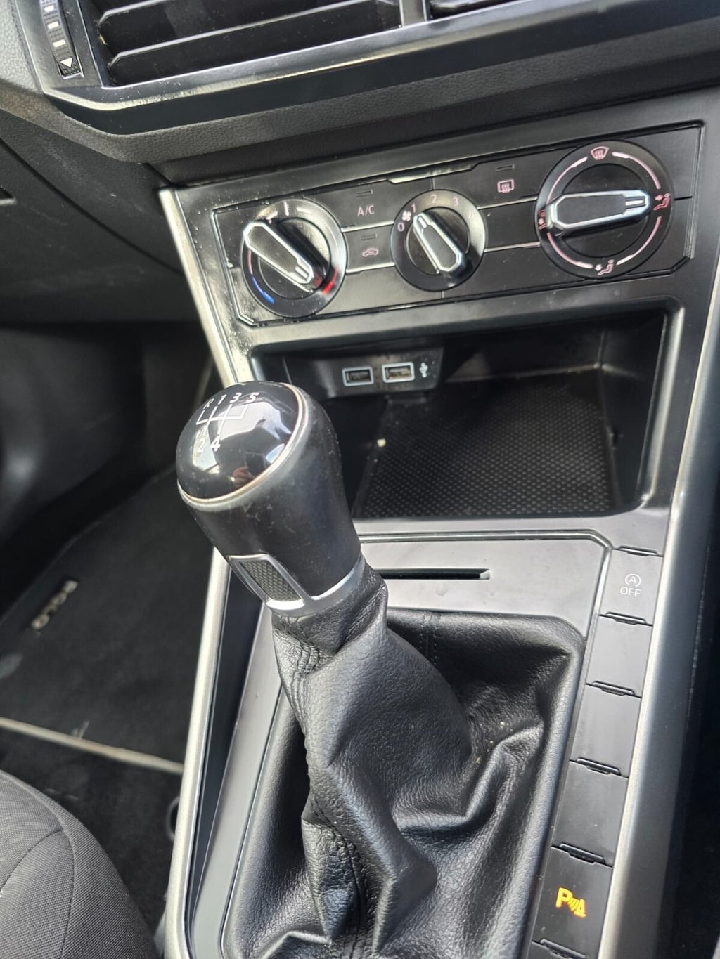 Used Volkswagen Polo 2018 for sale - 76400368: Photo 28