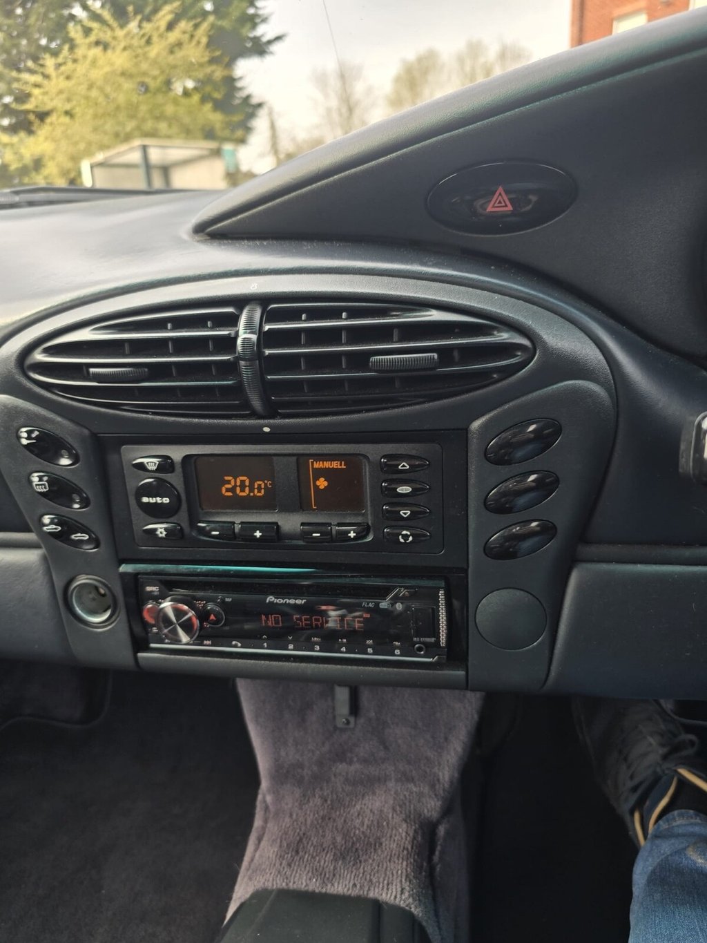 Used Porsche Boxster 2000 for sale - 77981634: Photo 32