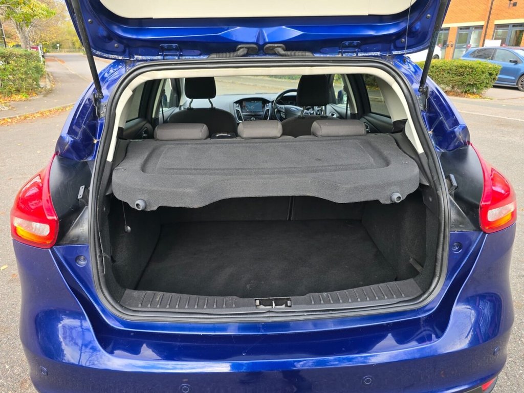 Used Ford Focus 2015 for sale - 76400502: Photo 19