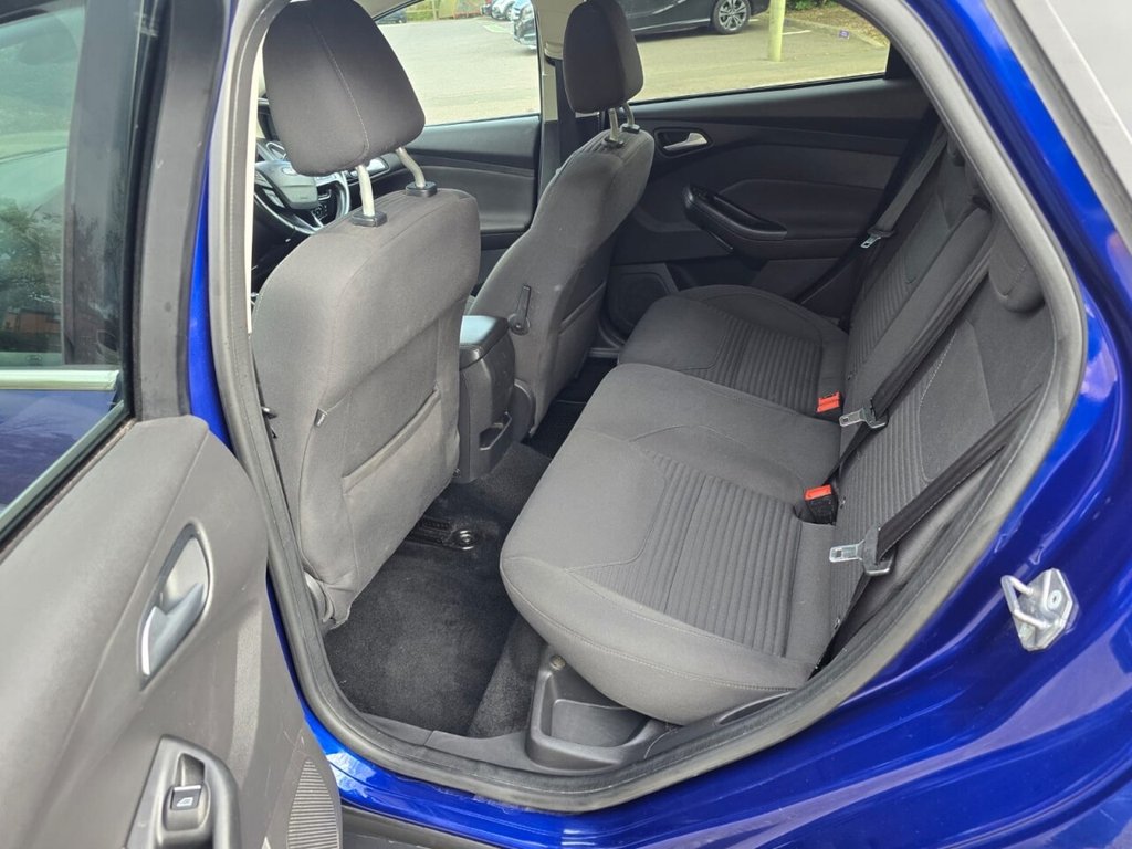 Used Ford Focus 2015 for sale - 76400502: Photo 22