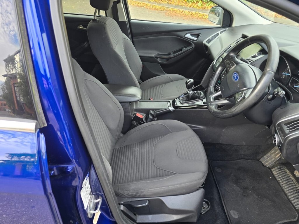 Used Ford Focus 2015 for sale - 76400502: Photo 24