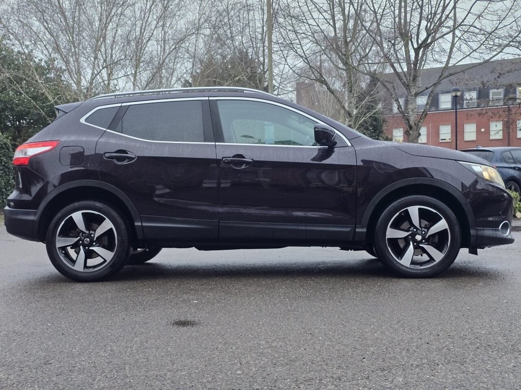 Used Nissan Qashqai 2014 for sale - 77452003: Photo 13