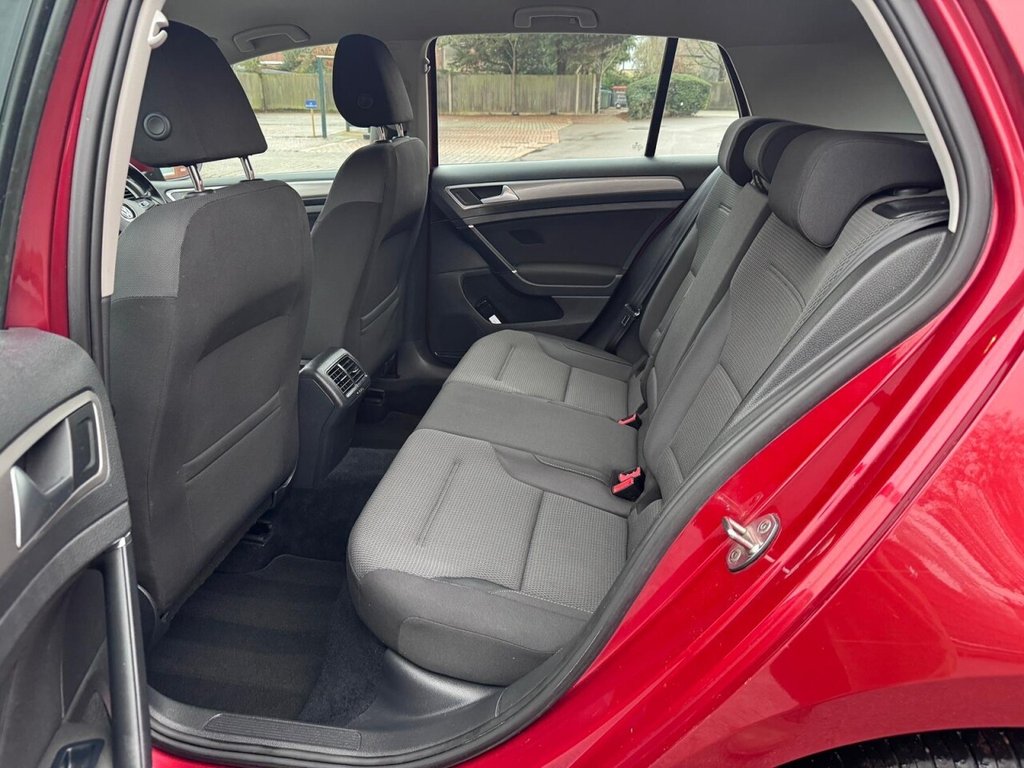 Used Volkswagen Golf 2014 for sale - 76927620: Photo 30