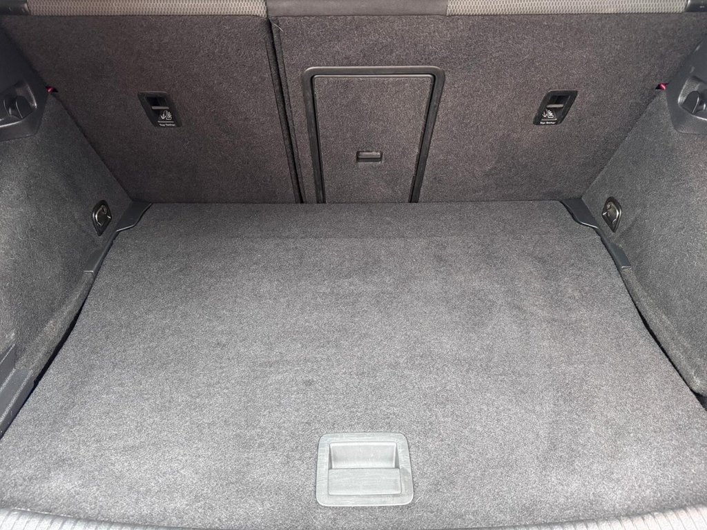 Used Volkswagen Golf 2014 for sale - 76927620: Photo 32