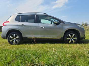 Used Peugeot 2008 2014 for sale - 74362076: Photo