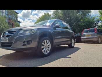 Used Volkswagen Tiguan 2010 for sale - 72055289: Photo